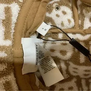 Authentic Burberry Towel Bucket Hat - Never Worn w/ Tags Size: Large - Unisex m_6546ad1cbd66cdd94d2cc1f8.jpg main image 3